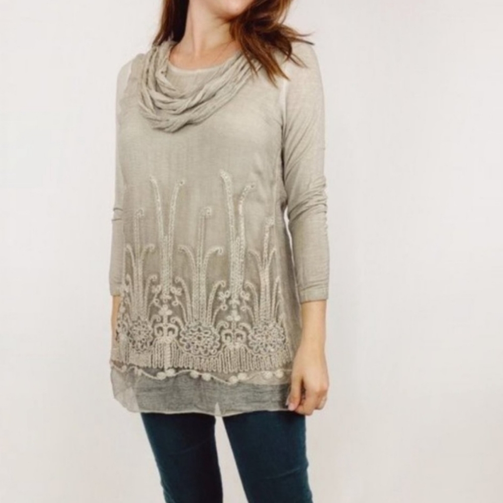 Soft Surroundings Womens Medium Beige 100% Silk Tunic Top Boho Minimalist
